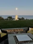 Stunning Oceanview: Walk to Private Beach - 방갈로