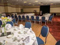 Edmonton Inn and Conference Centre Hotels near Glenora