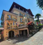 Hotel Azalea - 3-Sterne