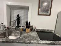 EUREKA SUITE, FULL KITCHEN. ONLY HOTEL WITH PARKING IN DOWNTOWN