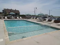 The Jetty Motel - Pools