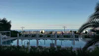 Hotel Orient & Pacific - Sea View