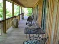 Little Tennessee River Cabin - in the Smoky Mountains Hotels in Cowee