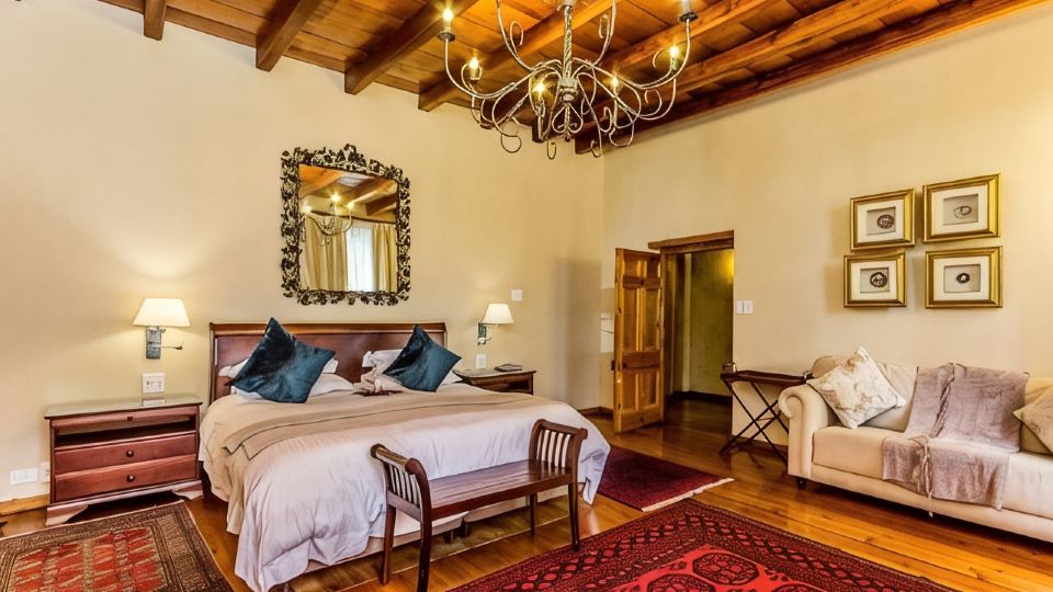 Lemoenkloof Boutique Hotel