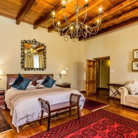 Lemoenkloof Boutique Hotel