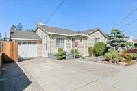 @ Marbella Lane - Modern Refreshing Home