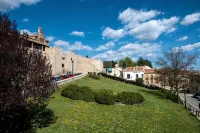 Hotel Puerta de la Santa