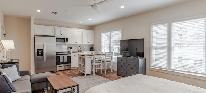 Fantastic studio in Leinkauf Historic District! Hotels in Mobile
