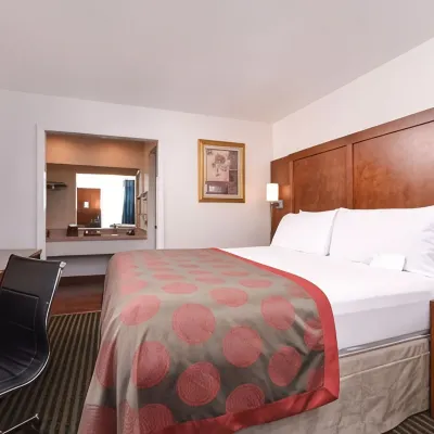 Ramada by Wyndham Mountain View Hotels near Googleplex