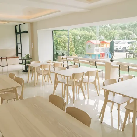 The Zenery Hotel