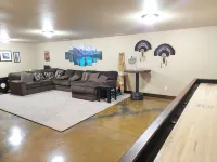 鎮內黃金地段，毗鄰美麗的蒙特內哥羅丘陵的度假屋