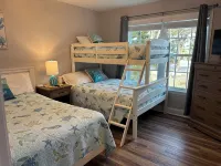 4 Br, 3 Bath Cherry Grove Retreat Near CG Pier, Private Pool, 1 Block to Beach - 2-Star