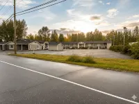Park Inn by Radisson, Quesnel クイネルのホテル