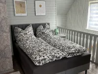 Vacation in Finsterbergen in a cozy vacation home for 5 guests, idyllic location 프리에드리치로다 호텔