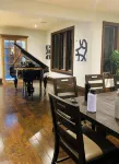 Blue Mountain Chalet w/ Hot Tub • 5 Min to Village & Skiing • Near Georgian Bay - chambre d’hôtes