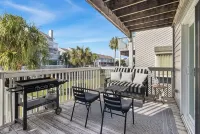 CapeSanBlas Bright, End Unit •Short Walk to Neighborhood Private Beach •2 Pools - 4-Star
