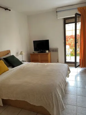 Acapoulco two-room seafront promenade Garden level - ห้องครัว