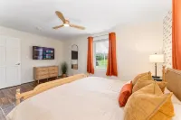 Close to Acadia NP/Bar Harbor! Hot Tub-Sauna-Gameroom-Fire Pit-Pet Friendly! - Homestays