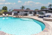 Charming studio in delightful Escondido with AC