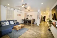 Charming & Spacious 2-bedroom Apartment Near Ocean-Starfish Villa - Villas