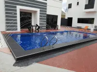 Reens Suites and Apartment - 2-Star