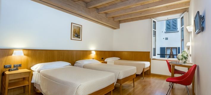 Hotel Tre Re Hotels in Como