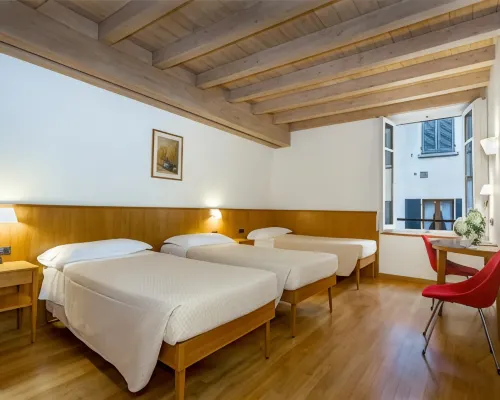 Hotel Tre Re Hotels in Como