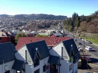Aria on Bank Dunedin Hotels near Baldwin Street