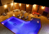 Swiss International Rancho Valeria Warri - Pools