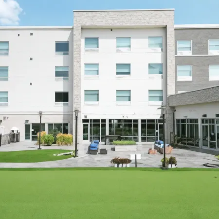 Holiday Inn Express & Suites CHICAGO SCHAUMBURG by IHG