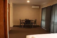 Victoria Apartments - Condos