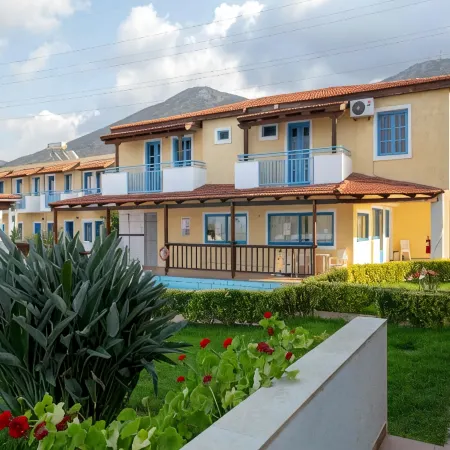 Mareva Apartments