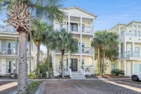 On 30A, Best View in Seacrest, 2 Primary, Large Roof deck, Balcony off 4 bdrms - Jacuzzi