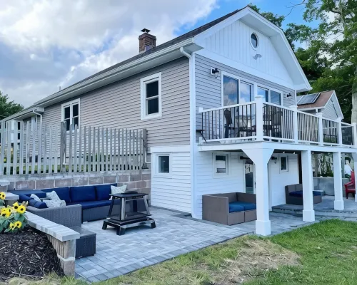 Waterfront Lakehouse Near Fifa Gillette Stadium, Central to Boston & Providence Hotels in Wrentham
