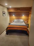 Cozy Downtown Guesthouse