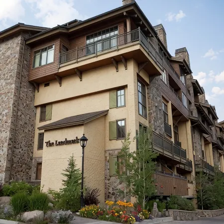 Luxury condo, walking distance to Lionshead Gondola 4B & 4B premier partner