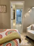 Bear House 1890, Sherfey Suite, Perfect Getaway, Walk to Cafes, Outdoor Activity - Condos