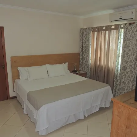 Hotel Pousada la Belle