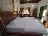 Aurora Living Merapi Jogja - balcony