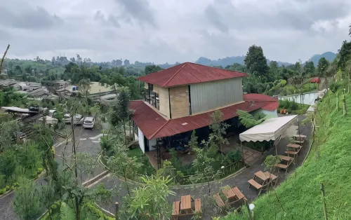 Miracle Signature Hills