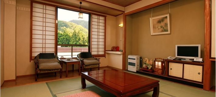 Hirasawaya Ryokan Hotels in Inawashiro