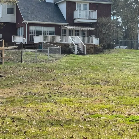 Beautiful fully furnished lakefront house