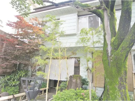 花旅館 岩戸屋