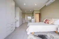 Lake Villa Hartebees - Biệt thự