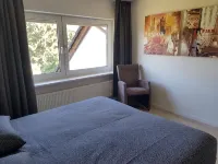 Große,und Luxe Renovierte Wohnung mit Sauna/garten, Garage und Kinderspielplatz