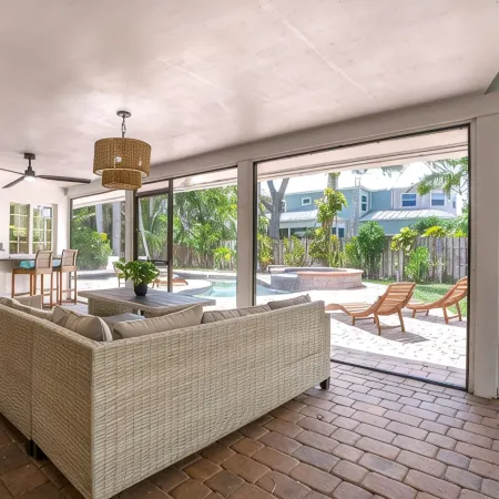 Serene Pool & Spa Home Near Sanibel Island, Beaches and Downtown Fort Myers.