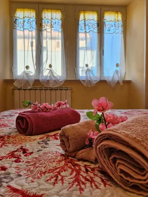 Apartment in central area with outdoor space 10 minutes from the airport - Condos