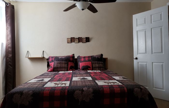 Family friendly! Cozy, quiet cabin in the Village of Cloudcroft