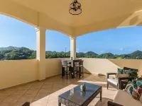 Minutes from beaches  private pool Solar panels Ocean & Mountain Views Hotels in Calvache