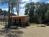 Southwest Luxury Glamping - Horse Fly Tent - 샬레 호텔
